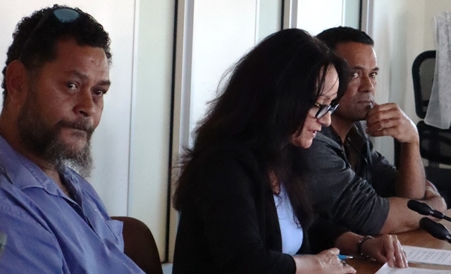 De gauche à droite : monsieur Franck HNAISSILIN, membres du bureau du conseil d’administration, madame Chrystel INIZAN, directrice générale, monsieur Karl HIRO,  membre du bureau du conseil d’administration.