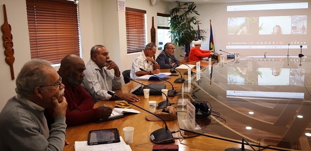 Le président et les membres de la CEAI.