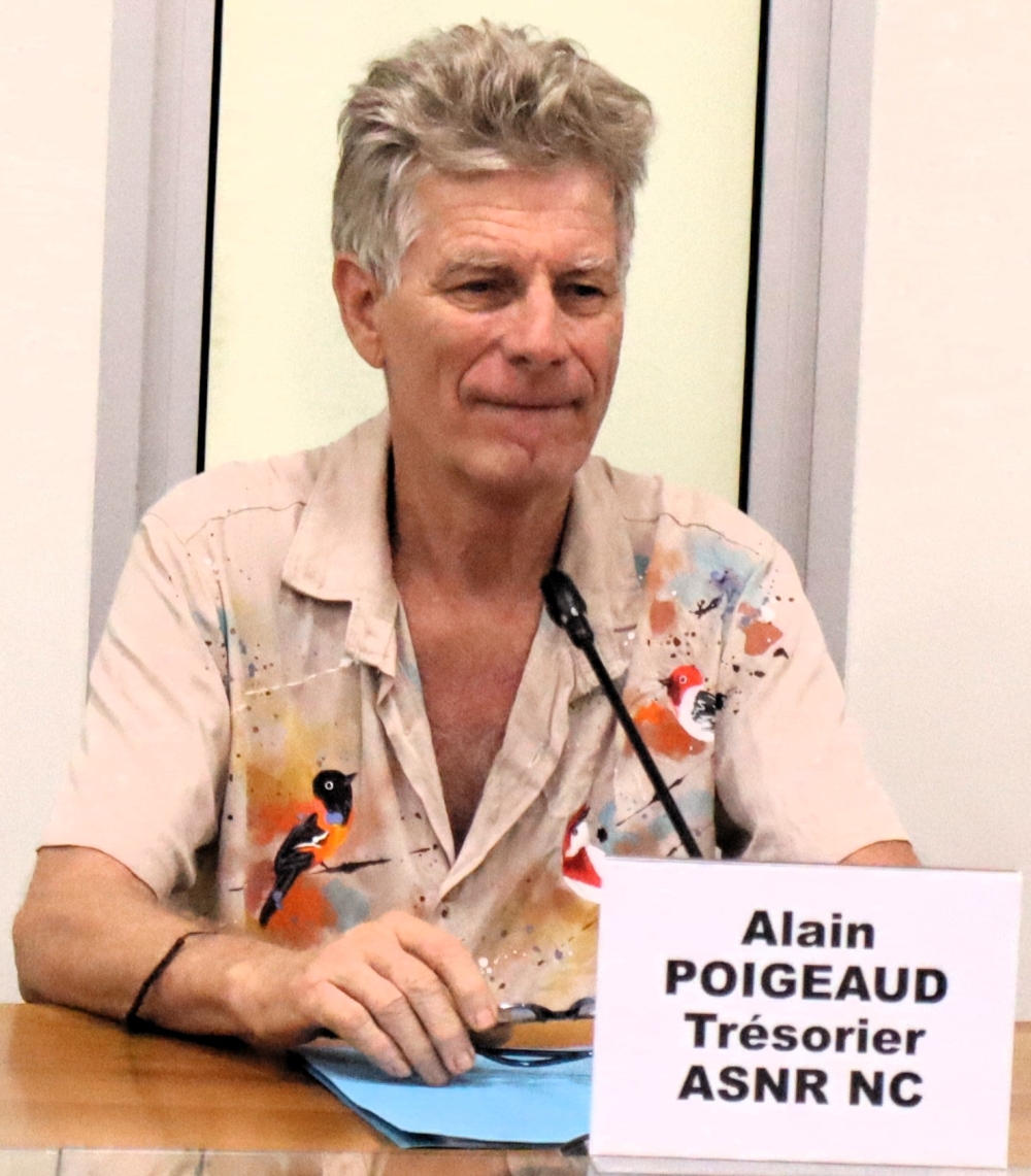 Monsieur Alain Poigeaud.