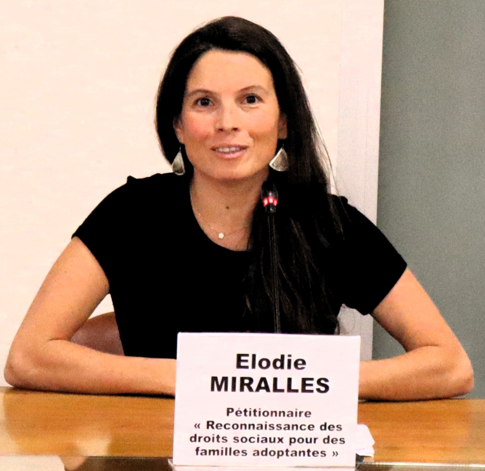Élodie Miralles, autrice de la pétition.