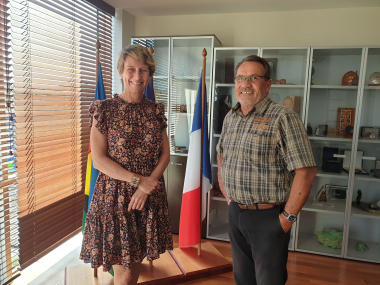 Mimsy Daly rend visite au CESE-NC