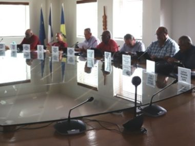 Conseillers, membres de la CEAI et de la CSPS.