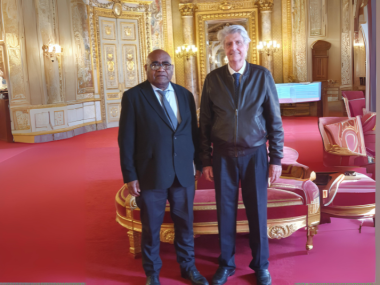 Rencontre avec le sénateur M. Xowie au Sénat