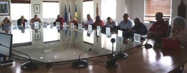 Conseillers, membres de la CEAI et de la CSPS.